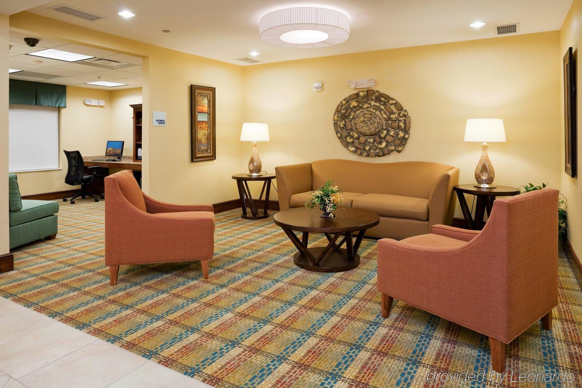 Holiday Inn Express Hotel & Suites Greensboro - Airport Area By Ihg Exterior foto